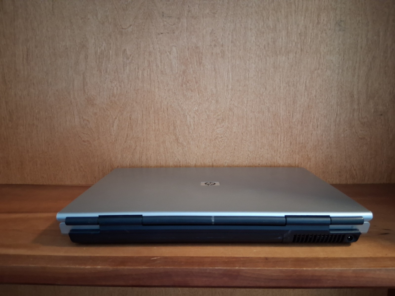 HP Pavilion Laptop DV1000 1.70GHZ 992MB RAM WINDOWS XP