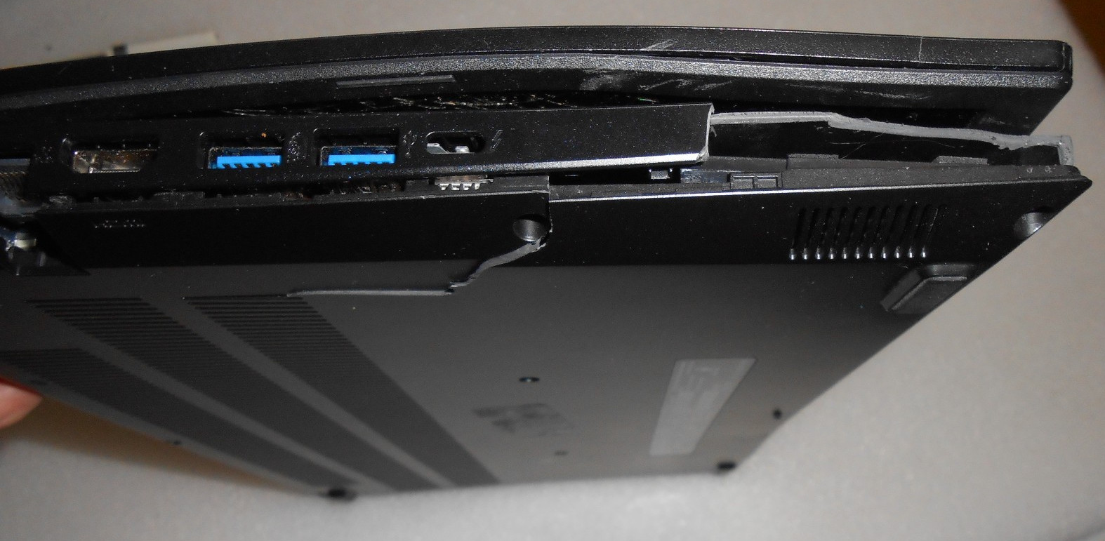 Acer Nitro V 15 ANV15-52 GAMING – i5-13420H CPU✔RTX 5050 – 55839 Salvage