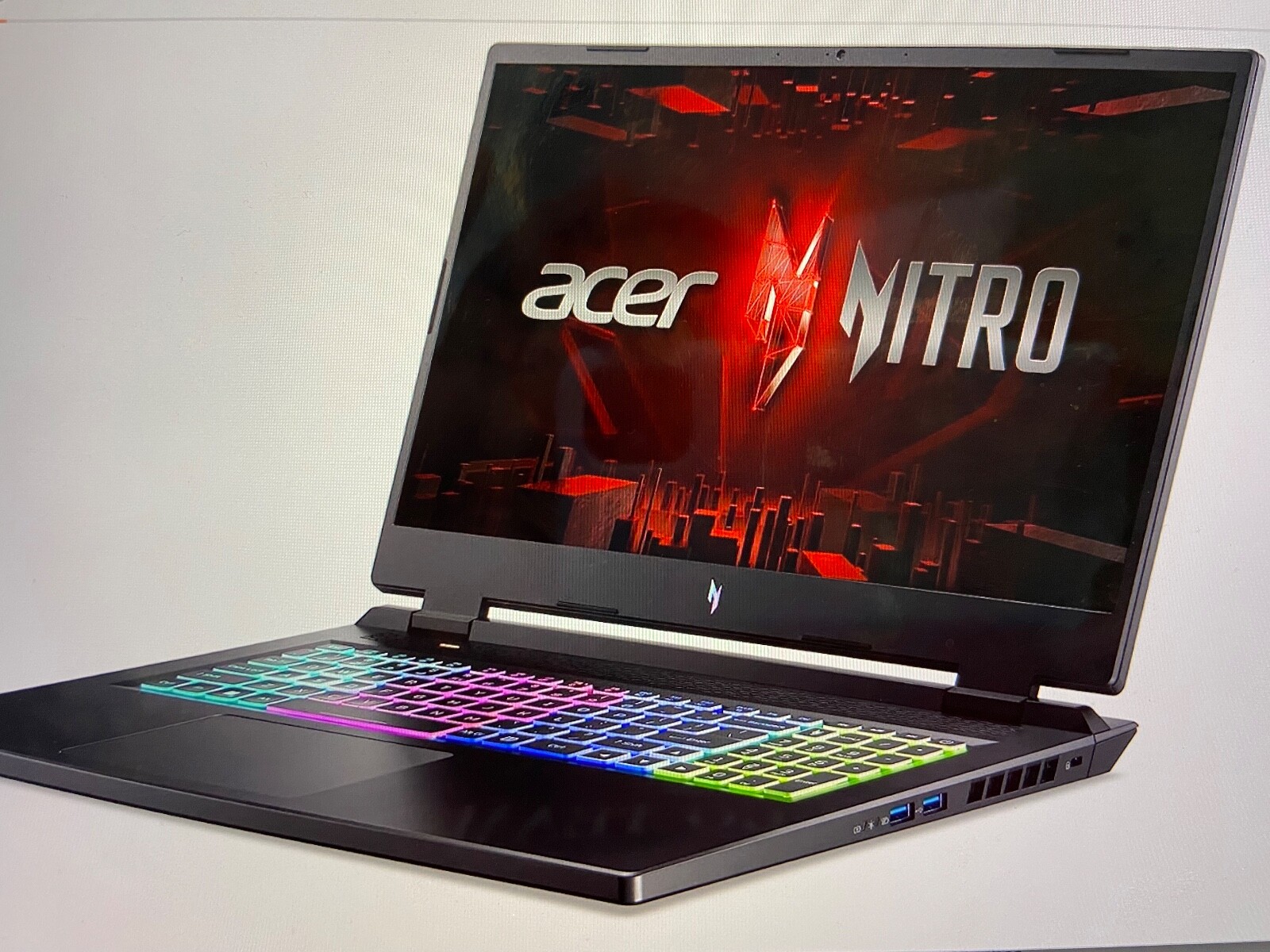 Acer Nitro 17 Gaming Laptop, AMD Ryzen 7 7840HS 8C, GeForce RTX 4050, 17.3″ FHD