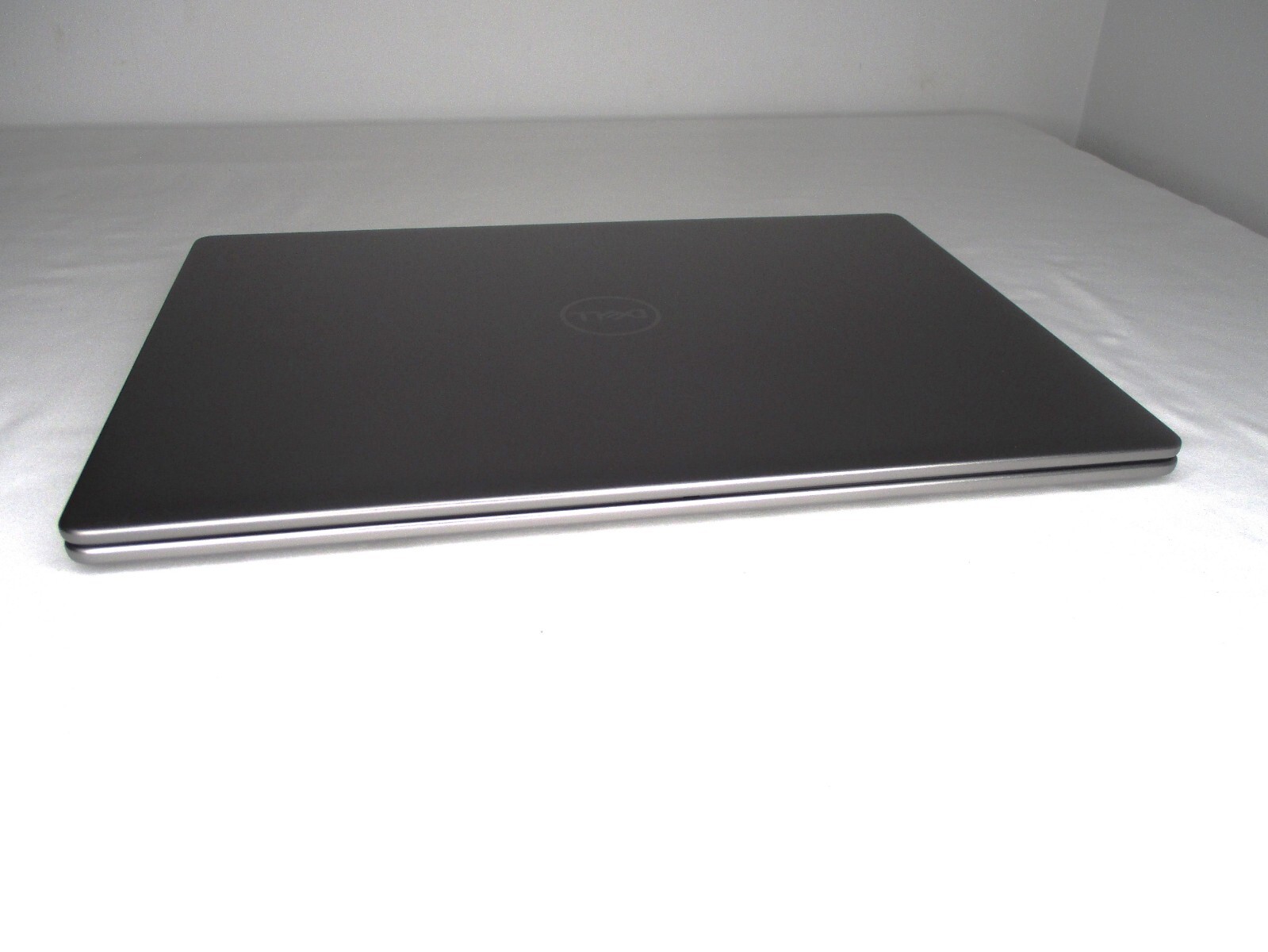 Dell Latitude 7455 Laptop 14″ QHD+ TouchScreen Snapdragon X Elite 32GB RAM 512GB