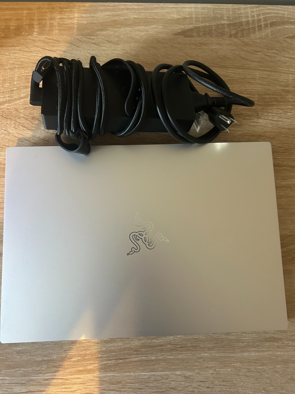 Razer Blade 14 144Hz FHD 3.3GHz Ryzen 9 6900HX 16GB 1TB SSD NVIDIA RTX 3060