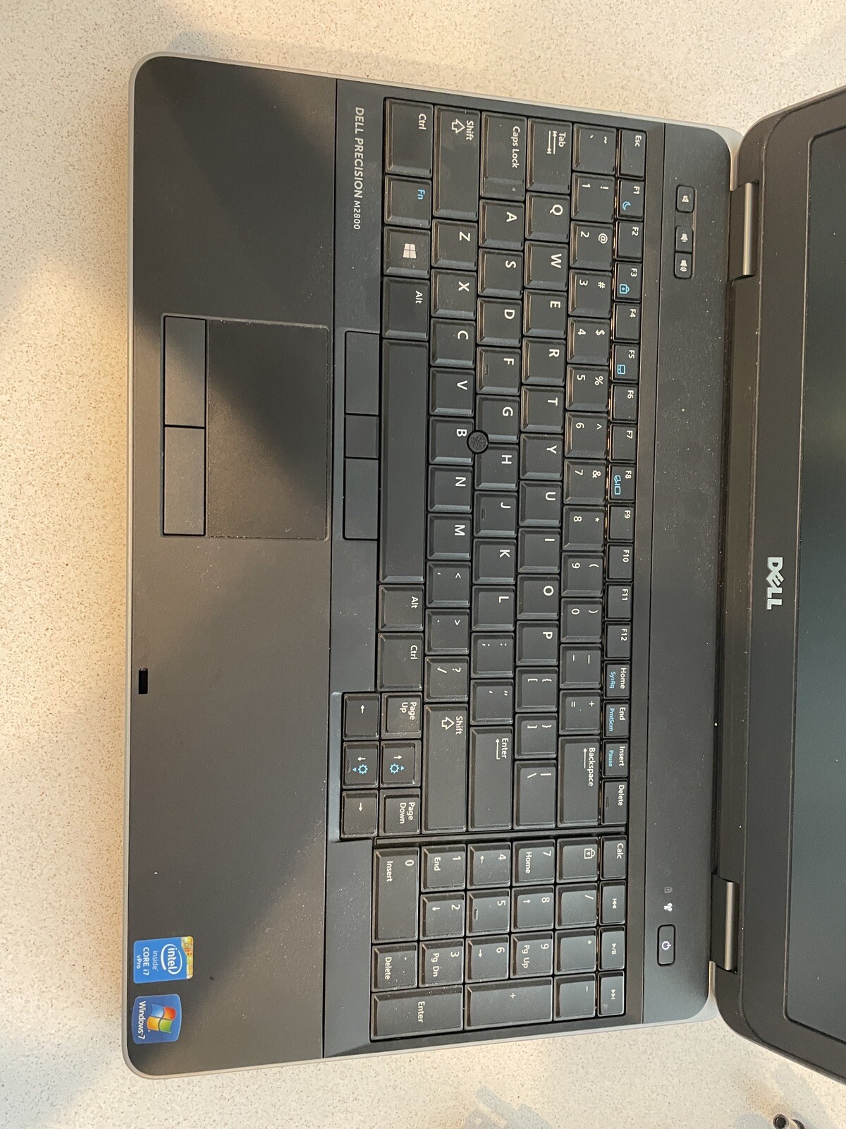 Dell Precision M2800 Core i7-4610M 3.0 GHz 8GB 256 GB SSD AMD FirePro