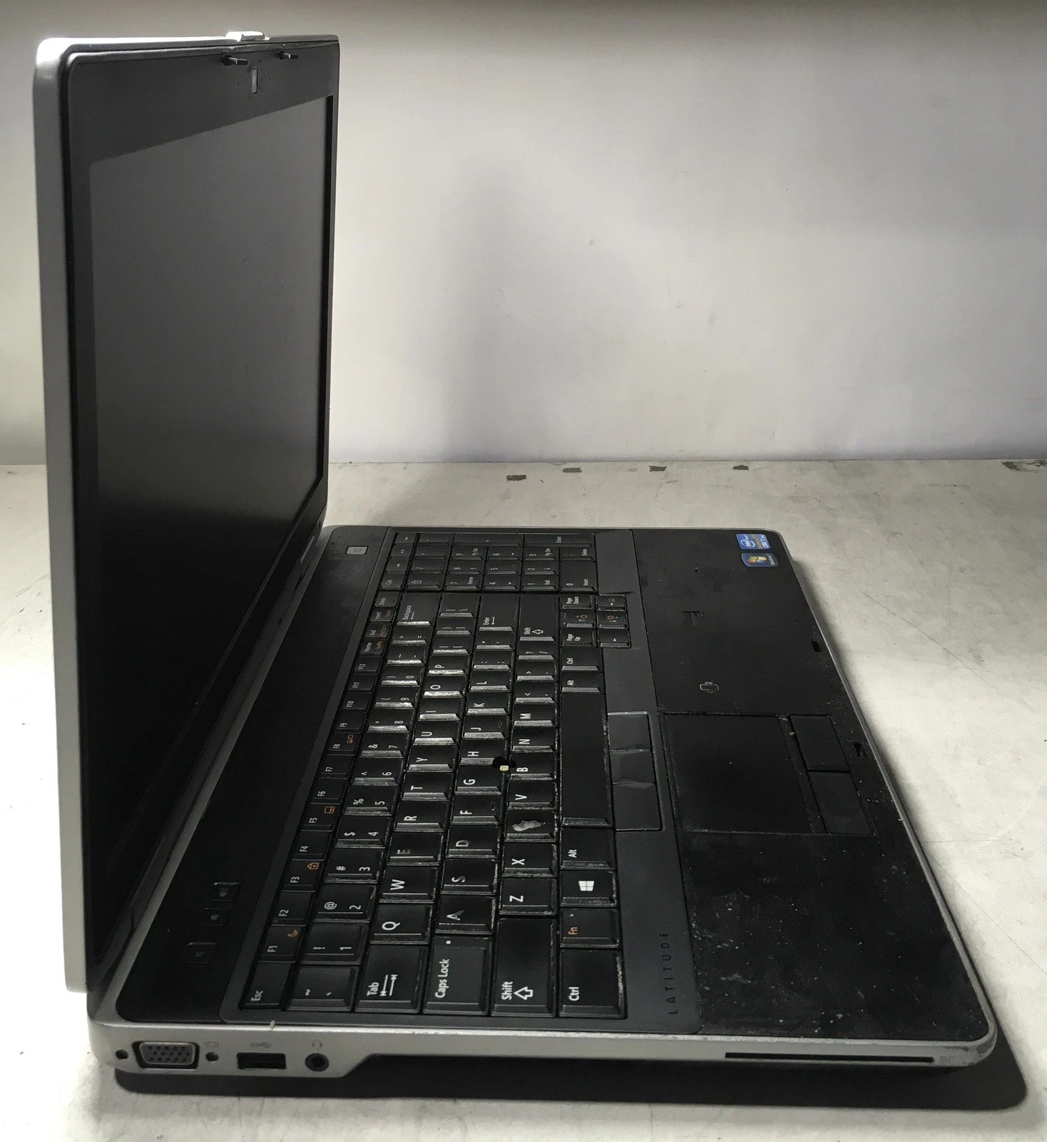 Dell Latitude E6530 i7-3520M @ 2.90GHz 8GB RAM 512GB HDD W10 Pro *SEE PICS/READ*