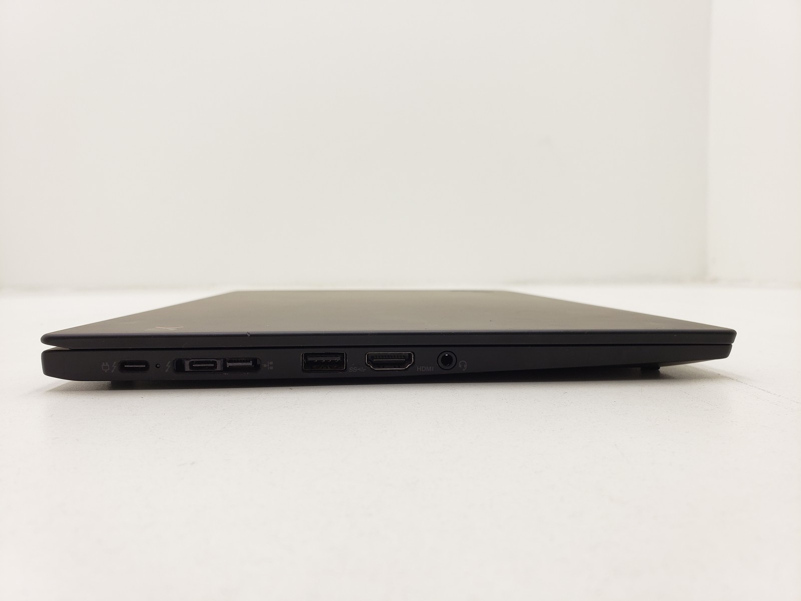 Lenovo ThinkPad X1 Carbon Gen 7 Laptop, i5-8th 16GB 256GB, Backlit KB Win 11 Pro