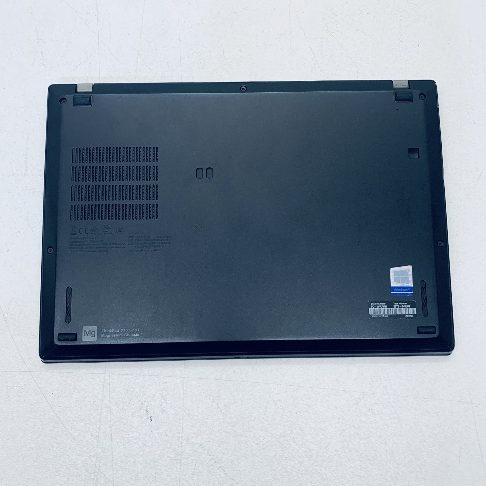 Lenovo ThinkPad X13 Gen 1 (13.3″) Core i7-10610U, 256GB SSD, 16GB RAM *READ*