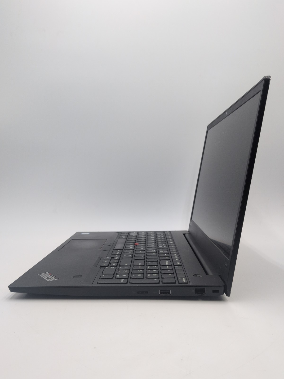 Lenovo ThinkPad E580 Laptop i5-7200U 8GB RAM 256GB NVMe Win 11 Pro Grade B