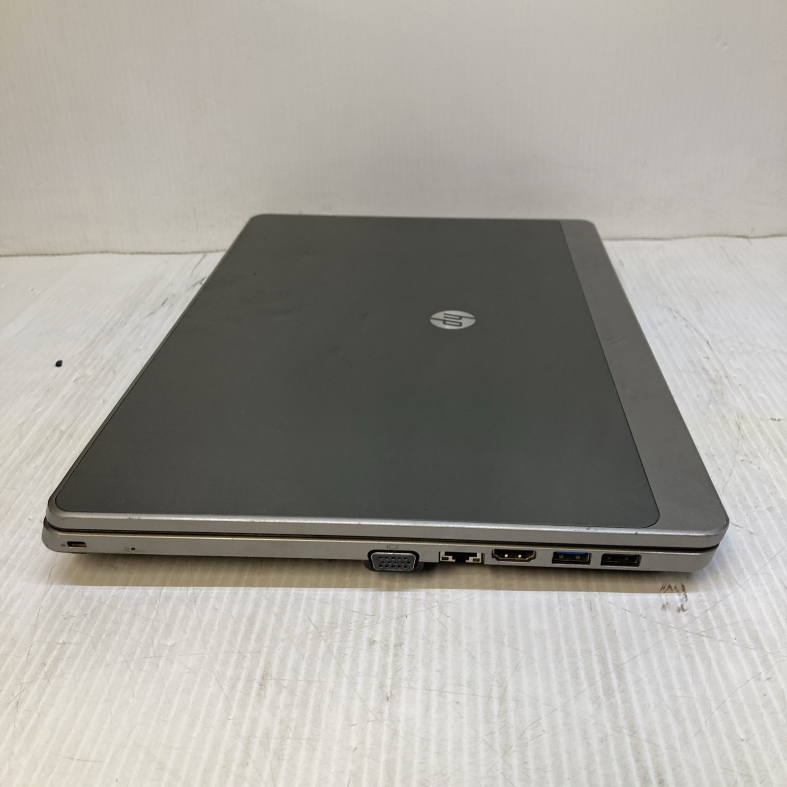 HP ProBook 4530s Intel Core i3-2310M 2.10GHz no RAM NO HDD boot to BIOS