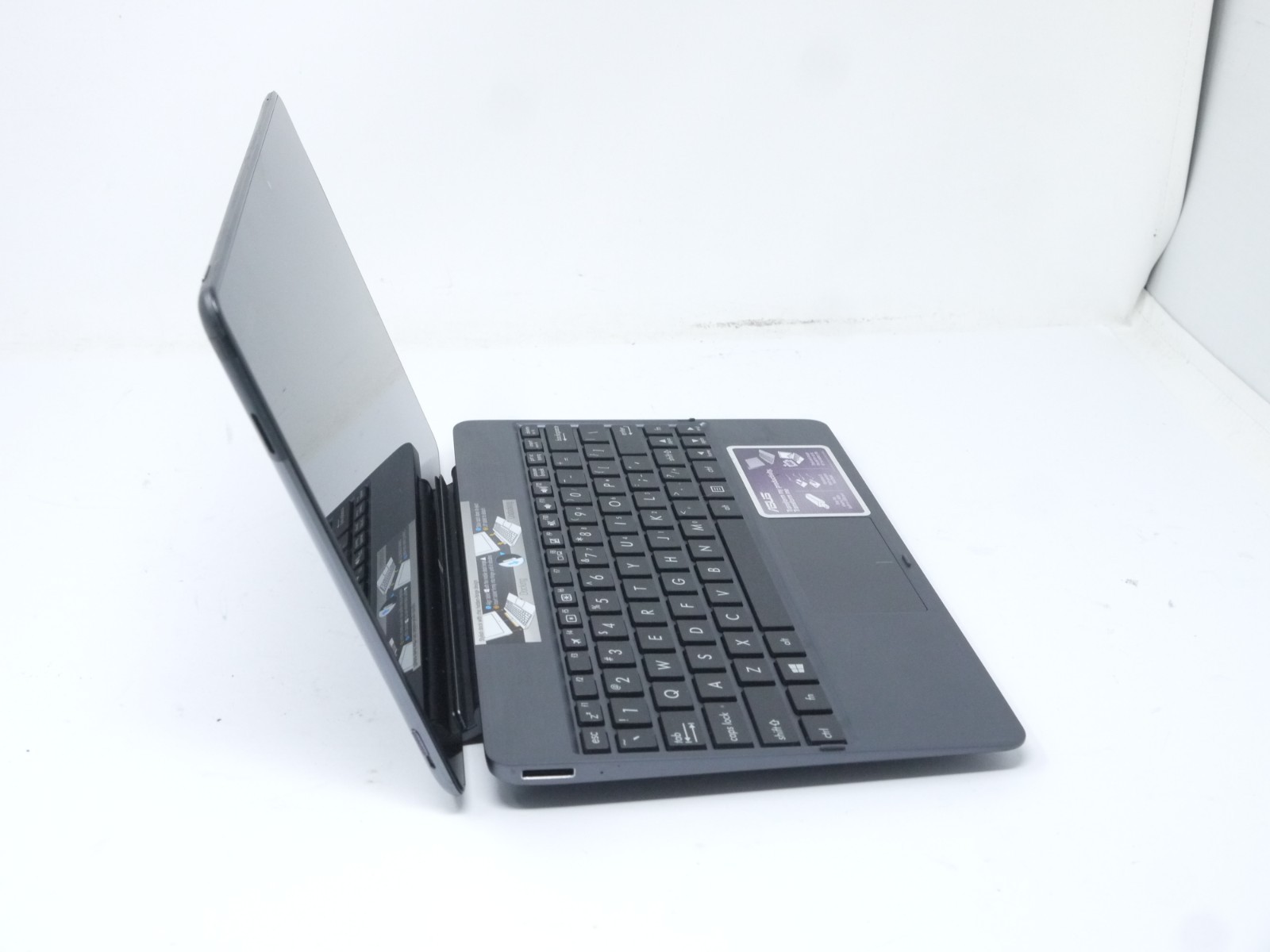 ASUS VivoTab TF600T 10.1″ Windows RT 8.1 32GB Tablet w/ Keyboard – Working Great