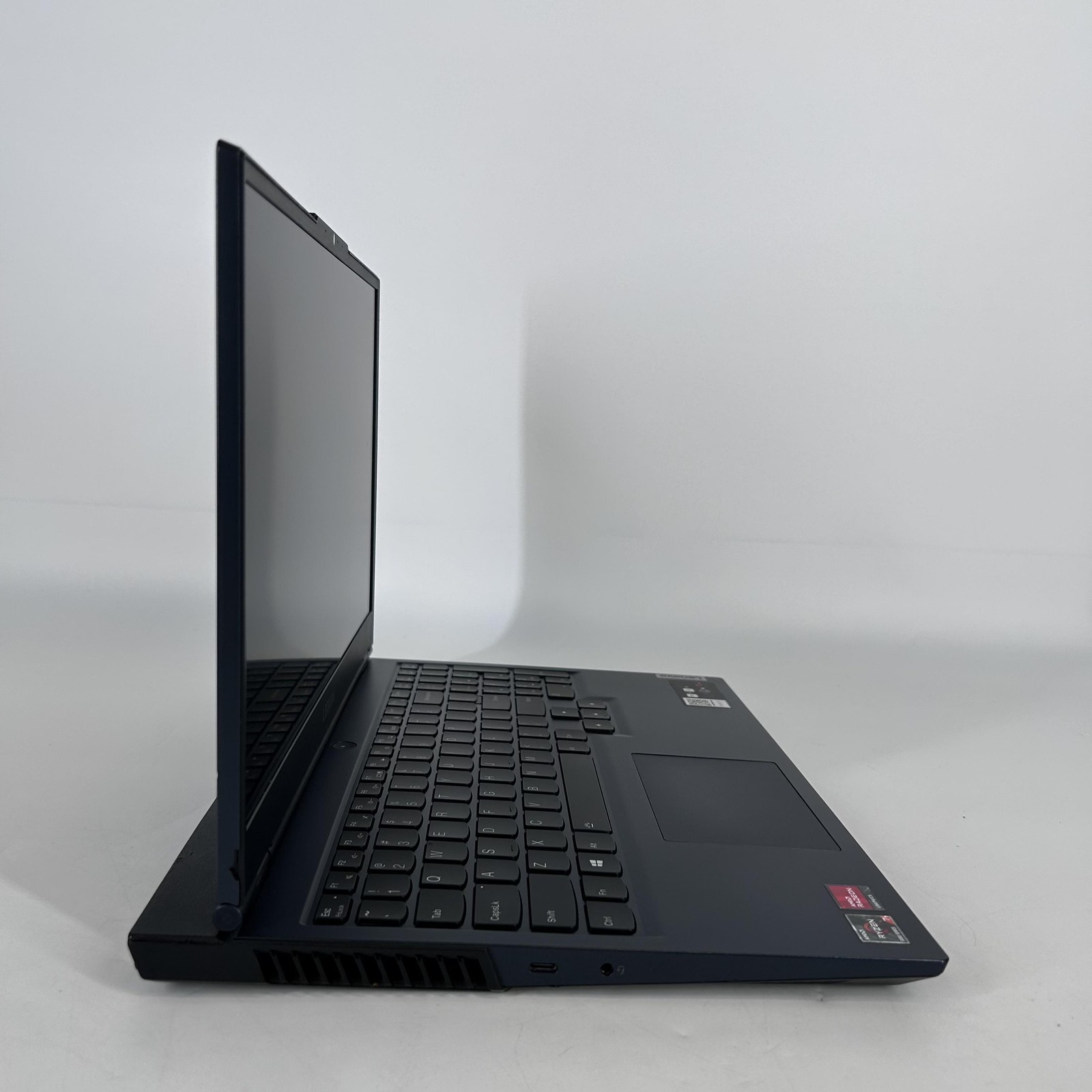 Lenovo Legion 5 15.6 165Hz FHD 3.2 GHz Ryzen 7 5800H 16GB 512GB SSD RTX 3050 Ti