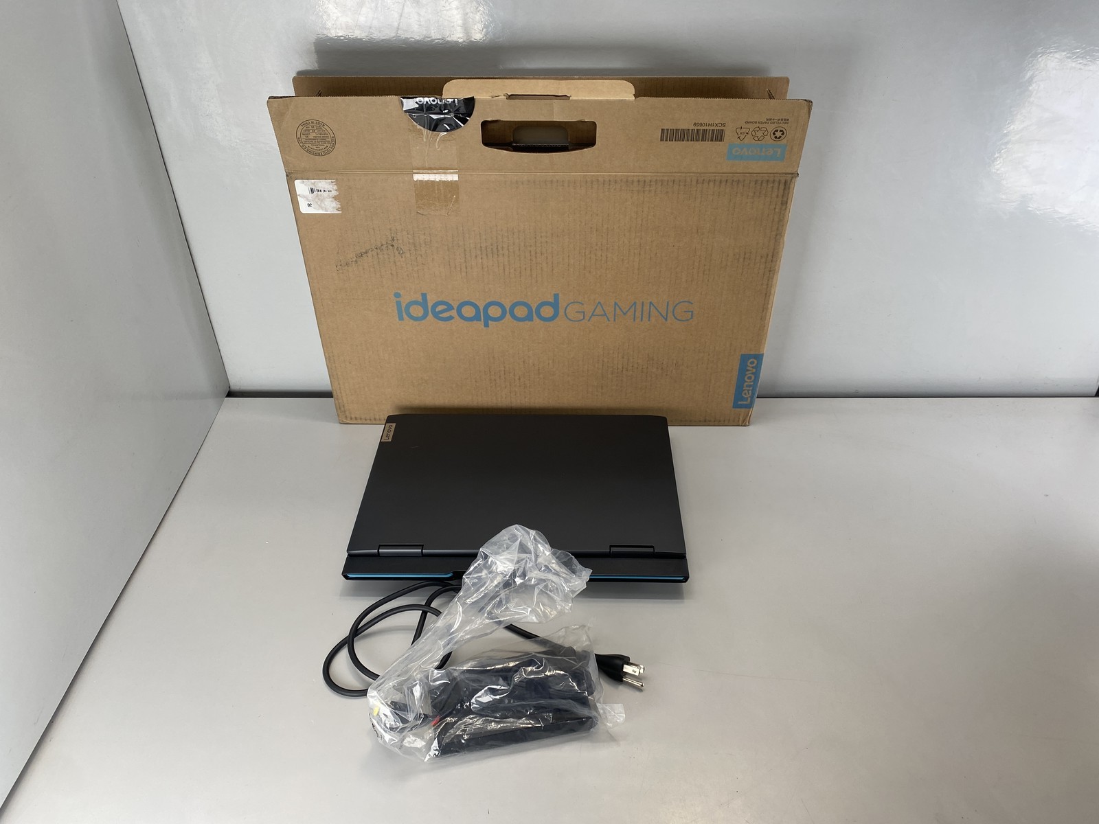 Lenovo Laptop IdeaPad Gaming 3 15ARH7 15.6″ AMD Ryzen 5 6600H 256GB RTX 3050