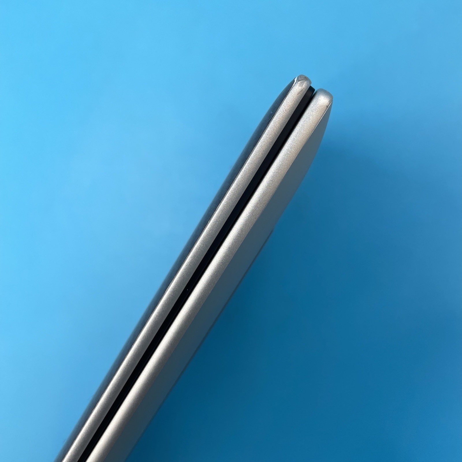 HP EliteBook 840 G10 | i5-1345U | 16GB RAM | 256GB SSD | WIN 11 PRO | 79% BATT