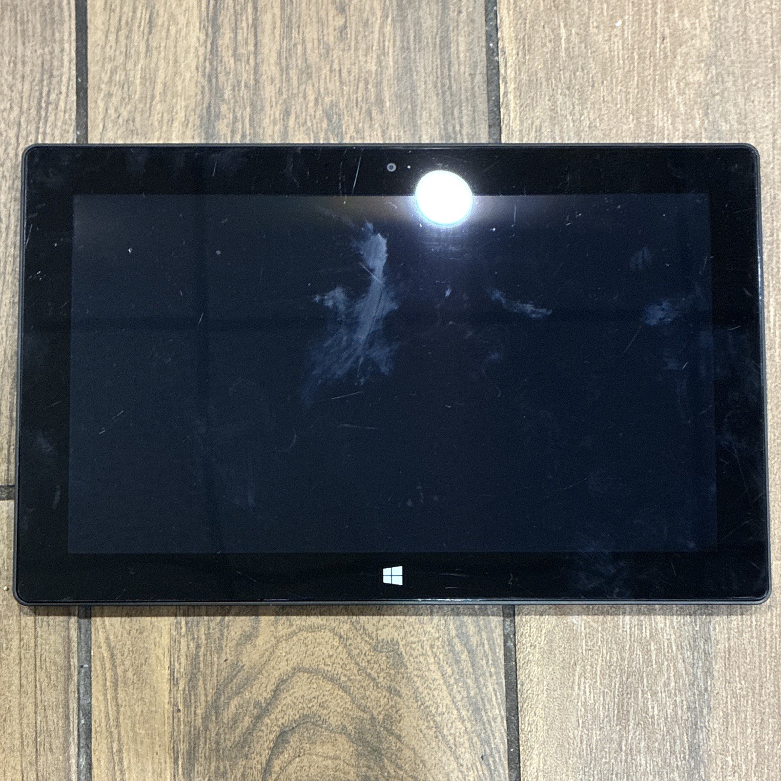 Microsoft Windows Surface RT 1516 10.6″ 3 Quad Core 1.3GHz 2GB RAM 32GB SSD