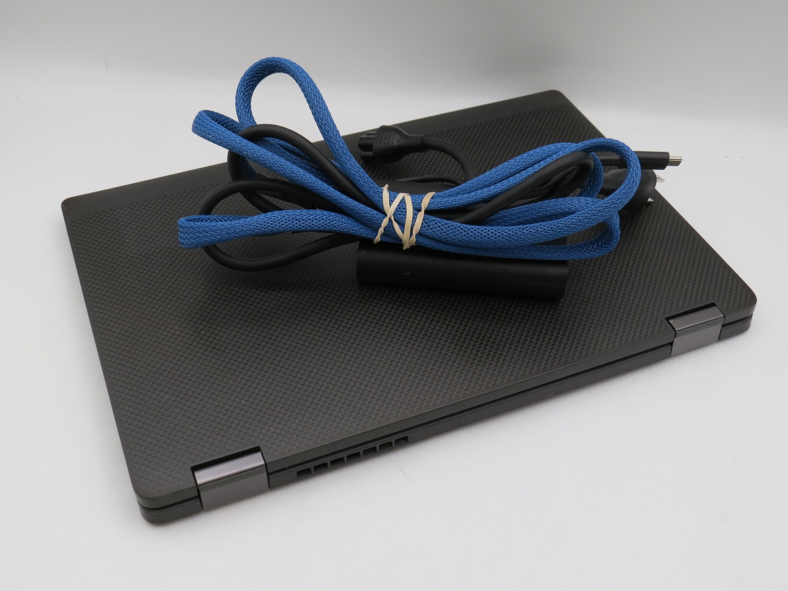 Dell Latitude 7310 | i7-10610U @ 1.8GHz | 16GB / 256GB m2 | 13.3 touch | No OS