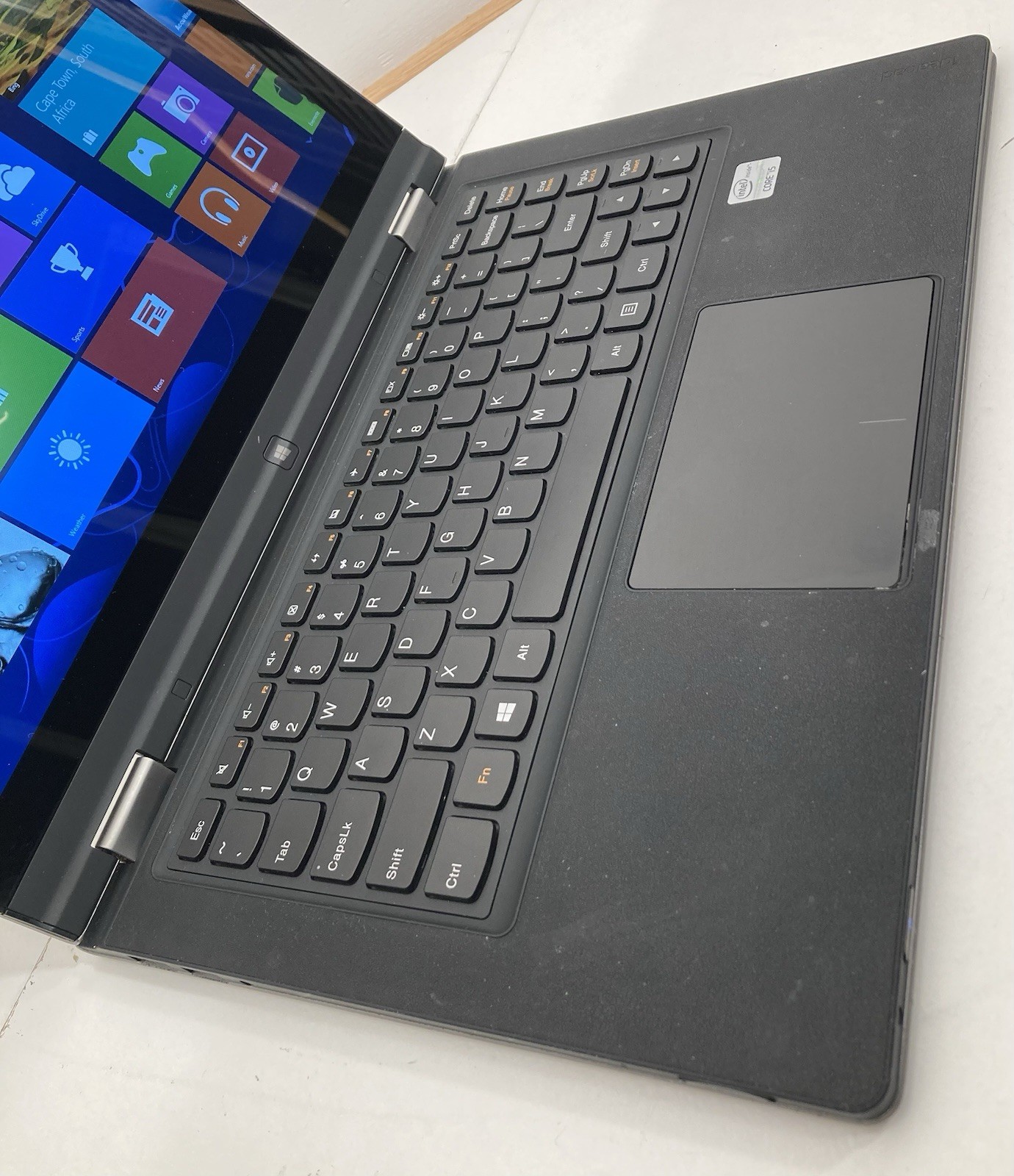 Lenovo IdeaPad Yoga 13 20175, 2-in-1 Laptop/Tablet /Vintage Retro Windows 8/SSD