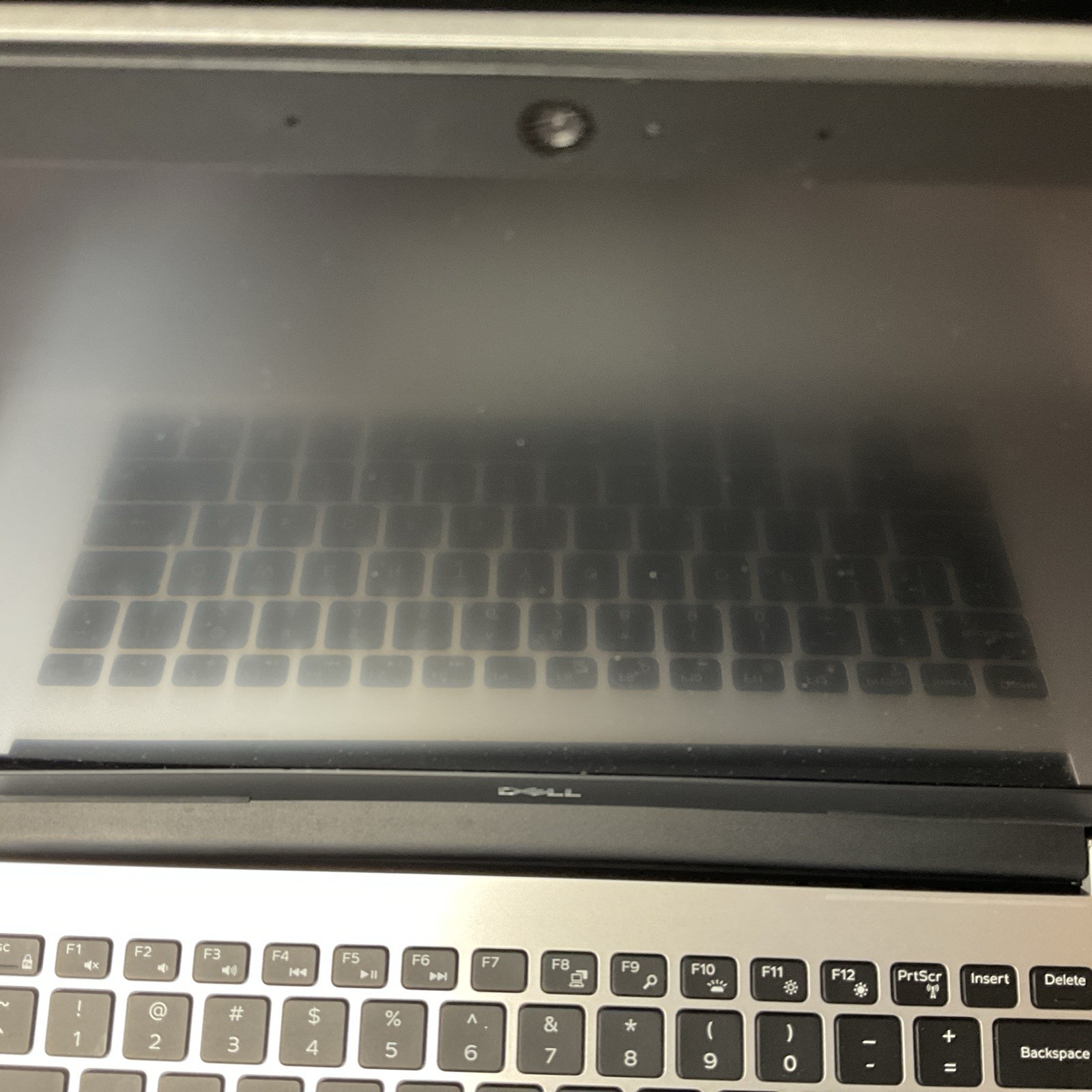 Dell Inspiron 5585 / Ryzen 5 3500U / 8GB RAM / 256GB SSD / Windows 11 Pro / C20