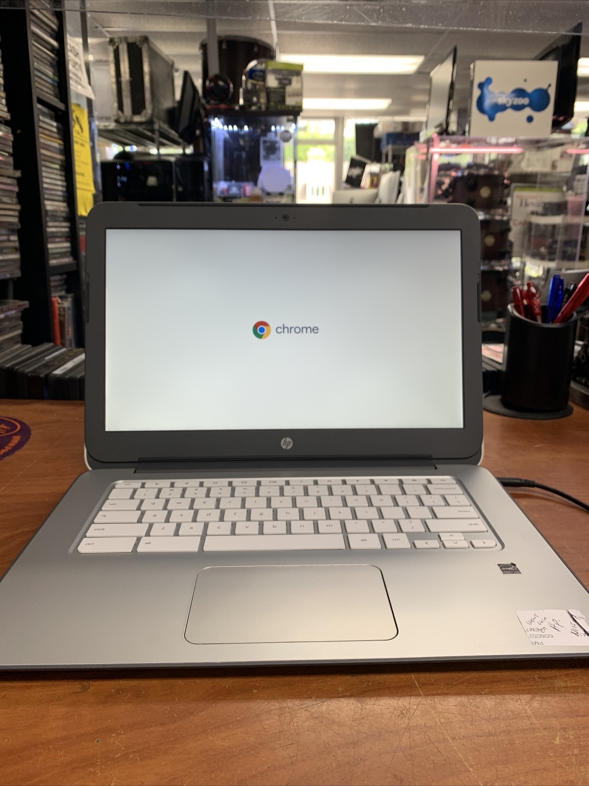 HP 14-X013DX Chromebook NEEDS BATTERY