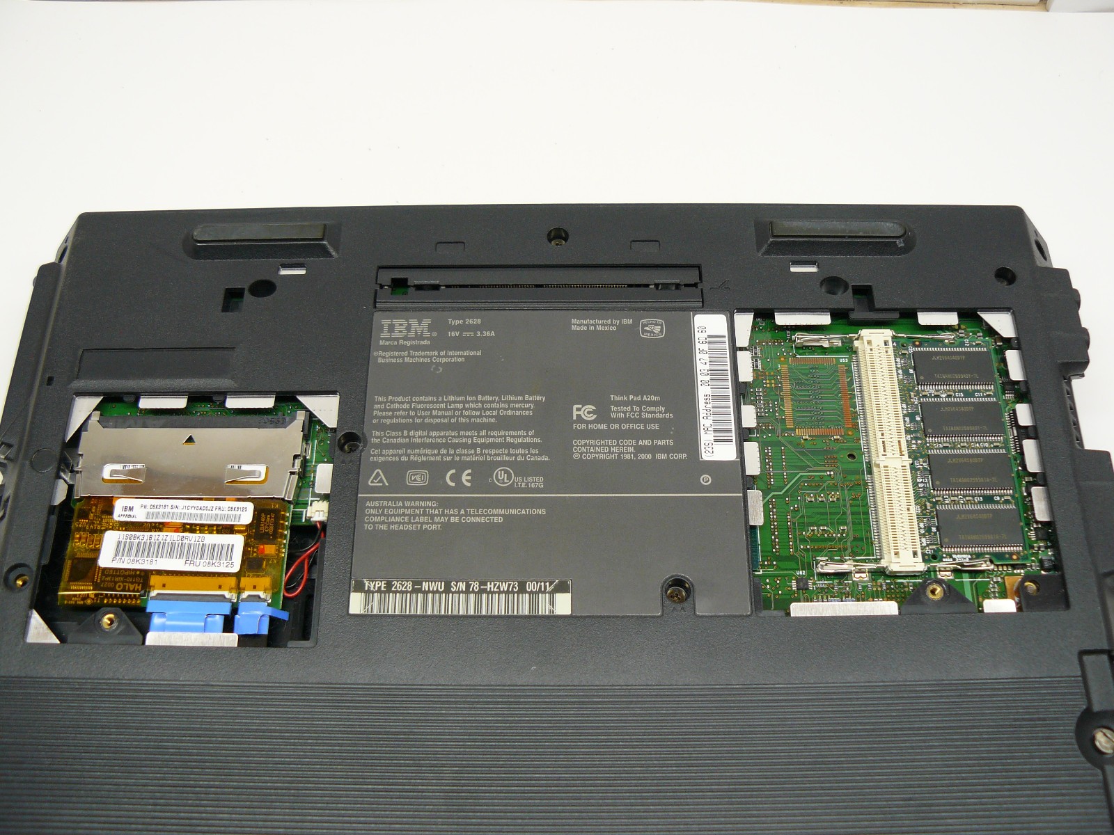 IBM Thinkpad A20m – For Parts/Repair, No Power – Celeron 500MHz, 64MB RAM – 2000