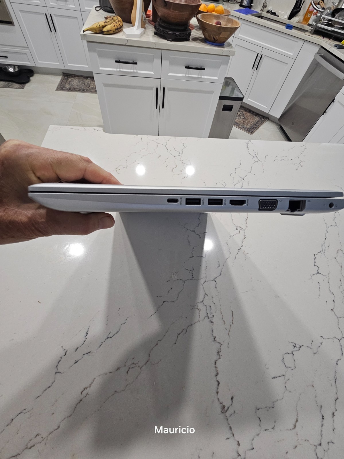 HP Probook 470 G5.Intel i7 8550U. Resolution 1920×1080. Wind.11 Pro