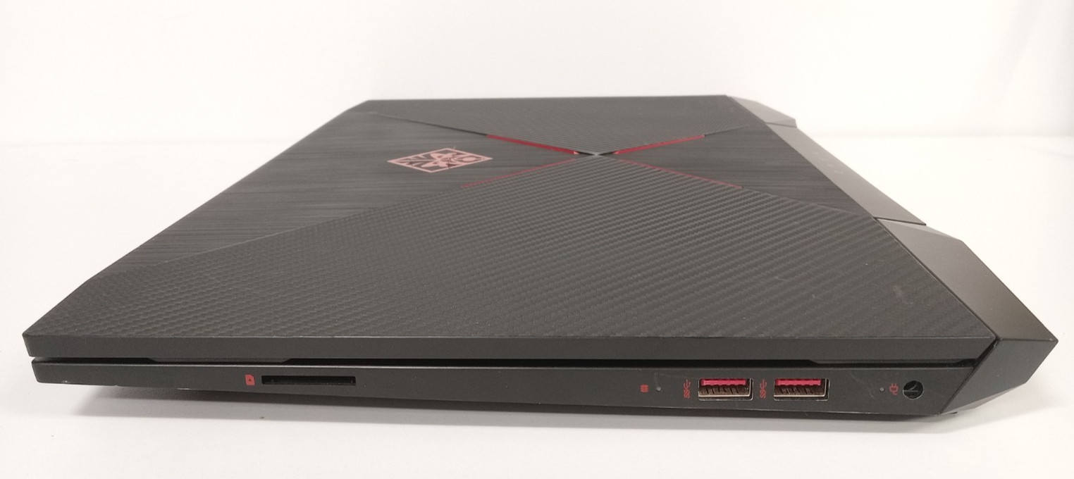 HP Omen 15-ce018dx 15.6″ (256GB SSD, i7 7th Gen, 16GB RAM) – BAD BATTERY, FF OTH
