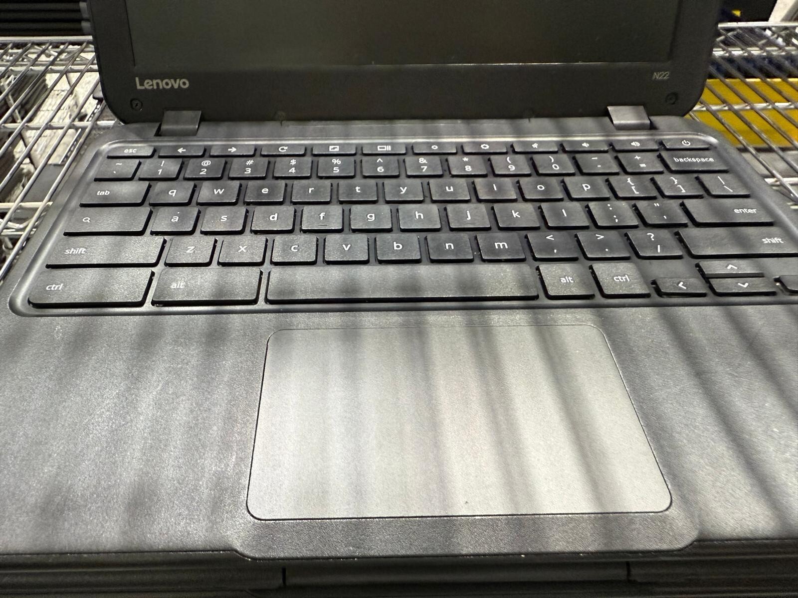 LOT of 4 Chromebook 4GB Ram 16GB SSD 11.6 inch MIX- Dell/Lenovo/Hp/Acer.. READ