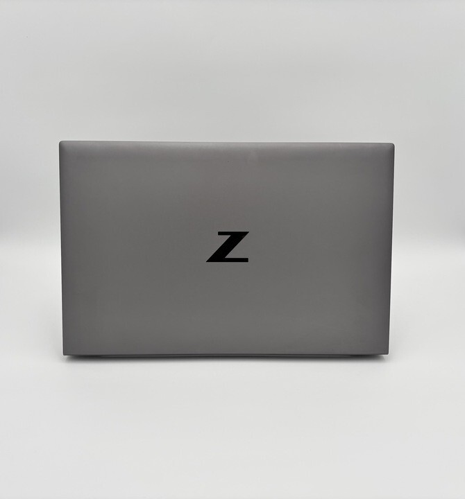 HP ZBook FireFly 15.6 G8 Laptop I7 / 1 TB / 64 GB / TOUCHSCREEN