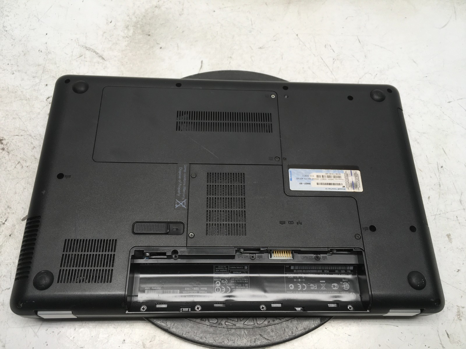 Compaq Presario CQ56-110US Intel Celeron 900 2.2GHz 2 GB NO HDD