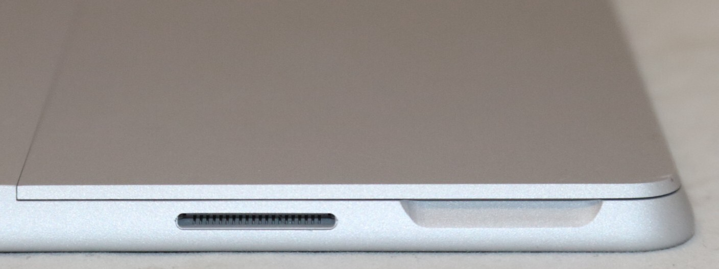 (1926) Microsoft Surface Go 2, 10.5″, Intel Core m3, 4GB, 64GB