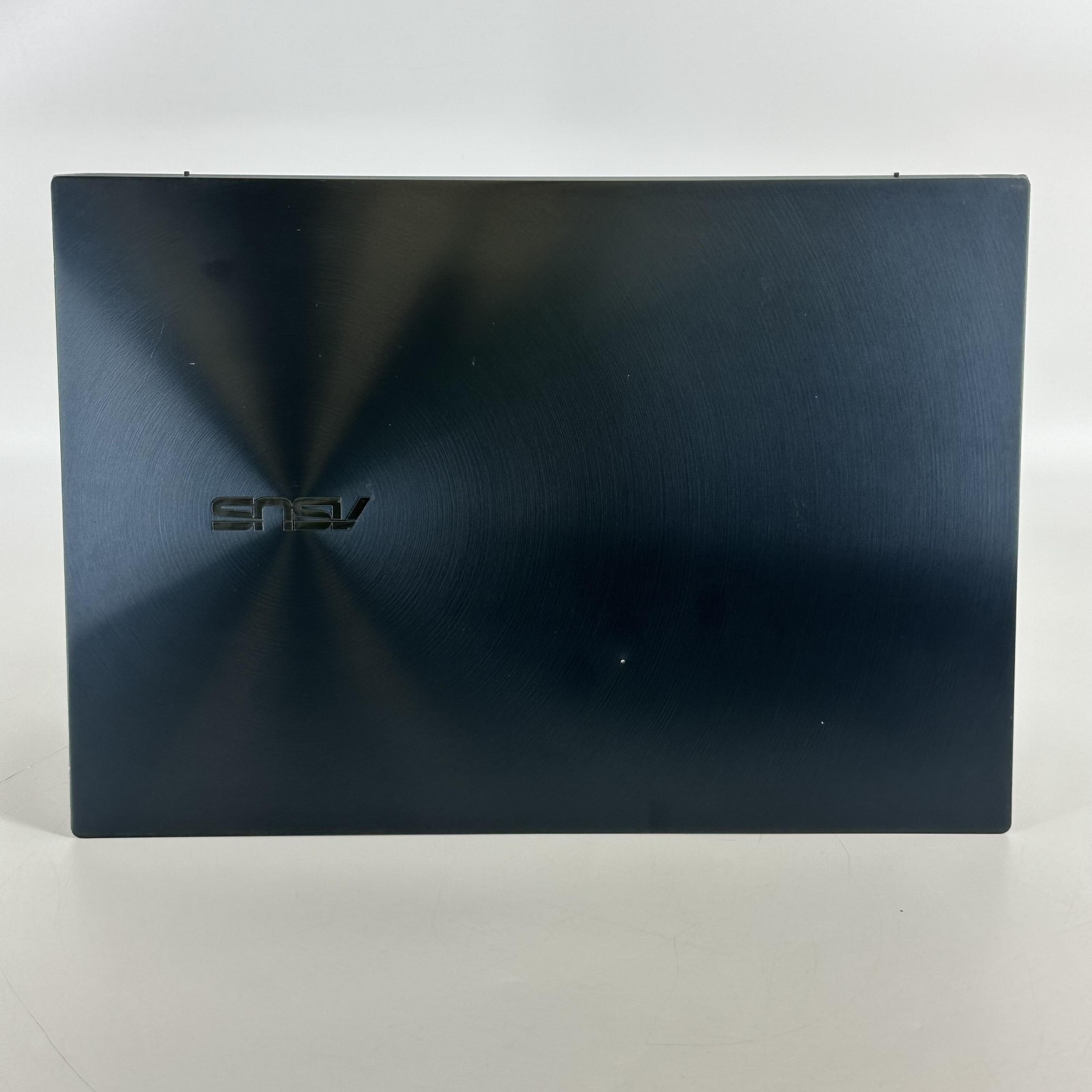 Asus Zenbook Pro Duo 15 FHD TOUCH i7-10870H 32GB 1TB RTX 3070 – BAD BATTERY