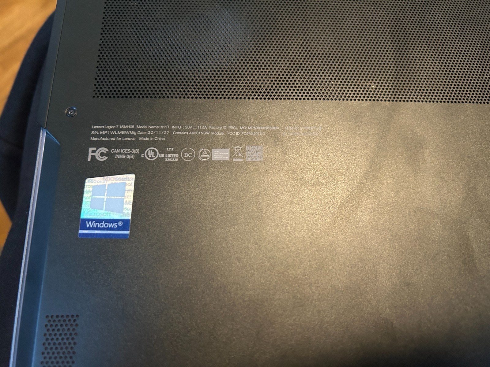 Lenovo Legion 7 144Hz FHD i7-10750H 32GB 2TB RTX 2070 Super Max-Q READ DESCRIPT!