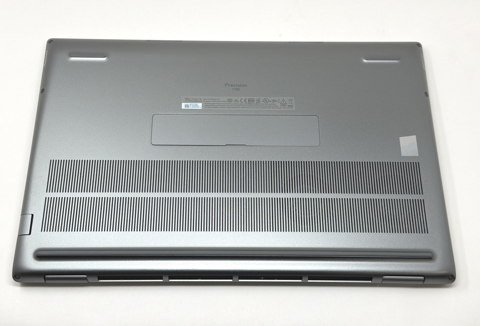 Dell Precision 7780 Intel Core i9-13950HX 512GB 64GB 17.3in Nvidia RTX 4000 ADA