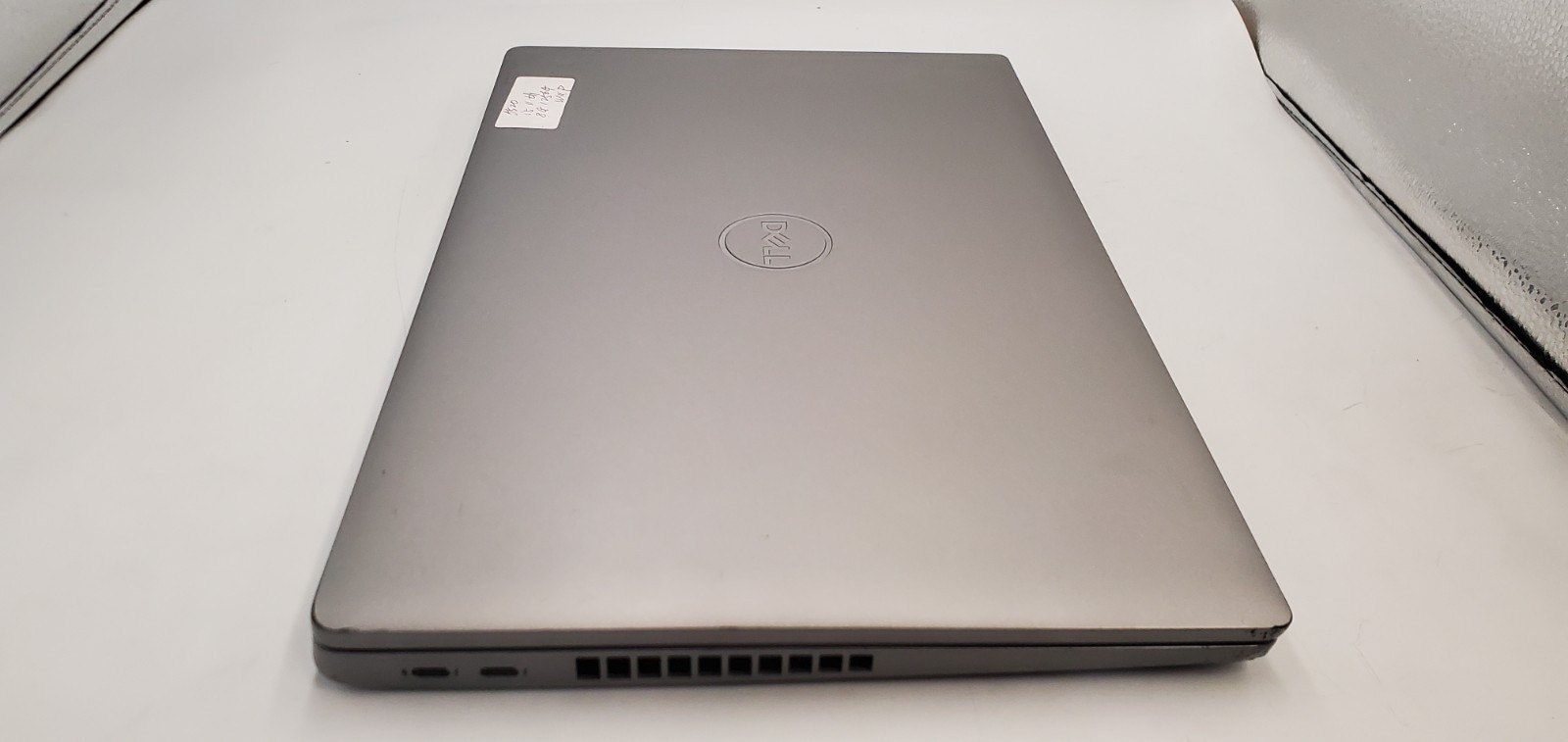 Dell Latitude 5520 Laptop Intel Core i5-11th Gen 8GB RAM 256GB SSD W11P UHD 15″