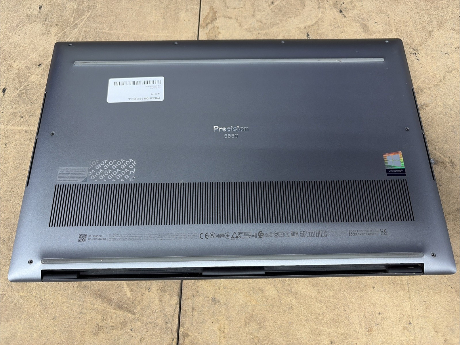 Dell Precision 5550 15.6” FHD+ i7-10750h 8GB RAM NVIDIA Quadro T1000 No OS