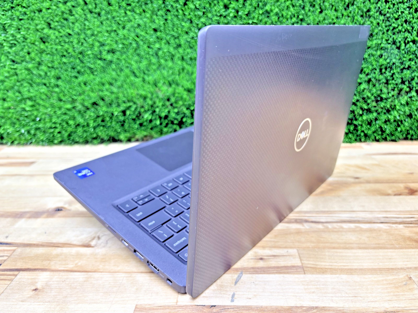 Dell Latitude 7420 Intel i7-11th Gen 3.00GHz 16GB RAM 256GB SSD Windows 11 Pro*