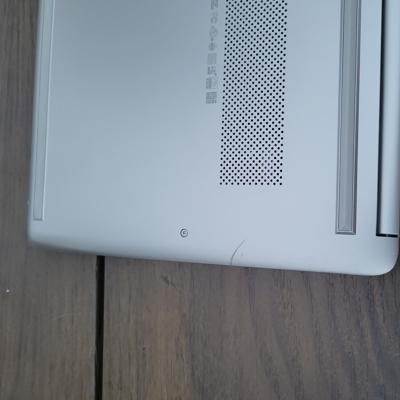 HP Laptop Model 14-DQ0003DX 14″ With Charger
