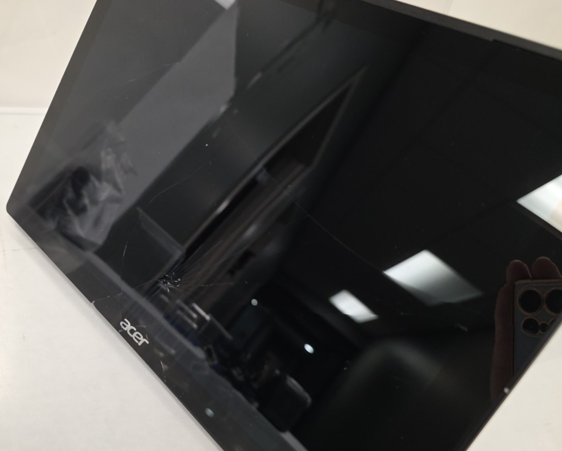 Acer Switch Alpha 12 | Intel Core i3-6100U| 4GB RAM| 128 GB SSD| WIN 10 PRO #1