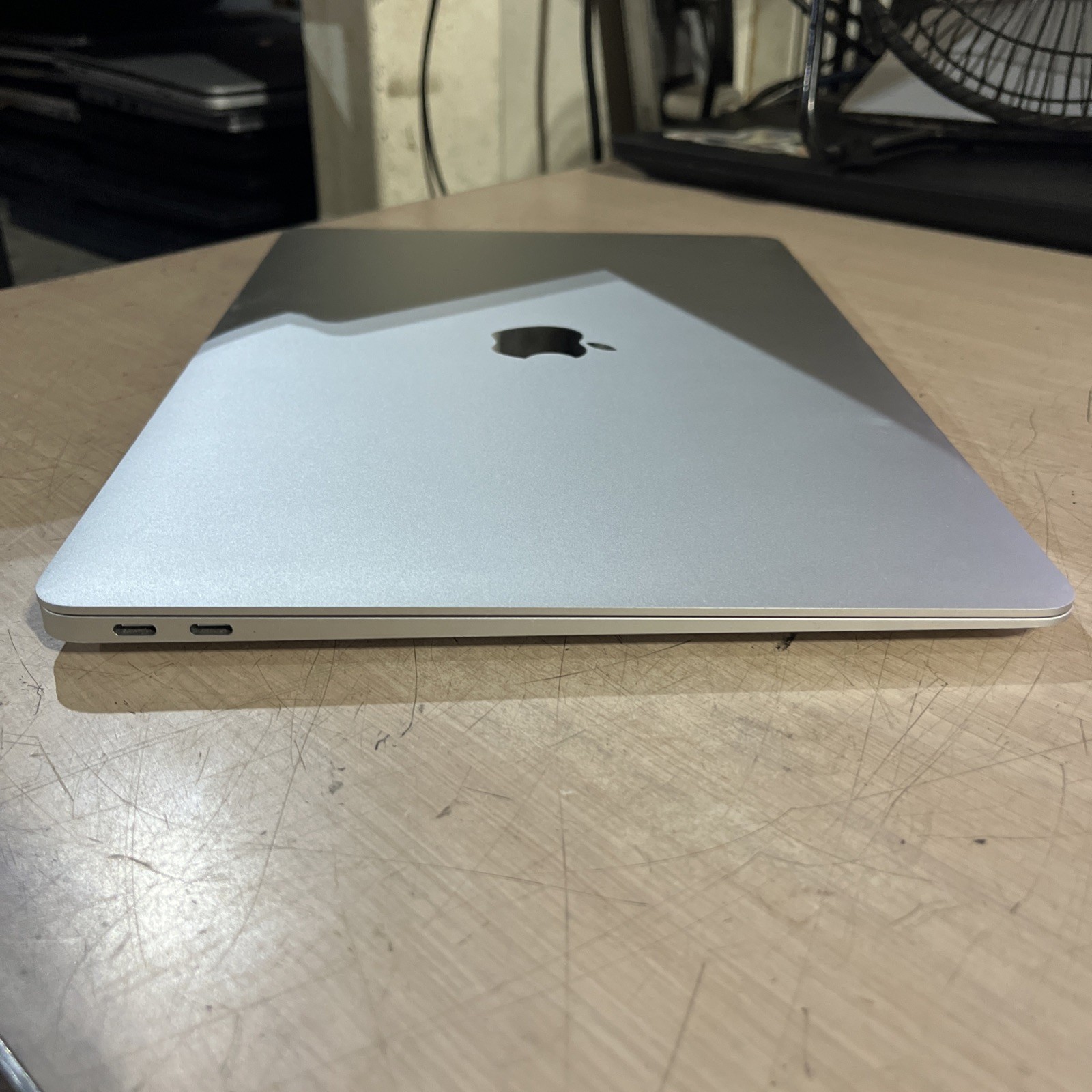 APPLE MACBOOK AIR 13″ SCISSOR,2020 CORE I3-1000NG4 1.1GHZ 8GB RAM 256SSD