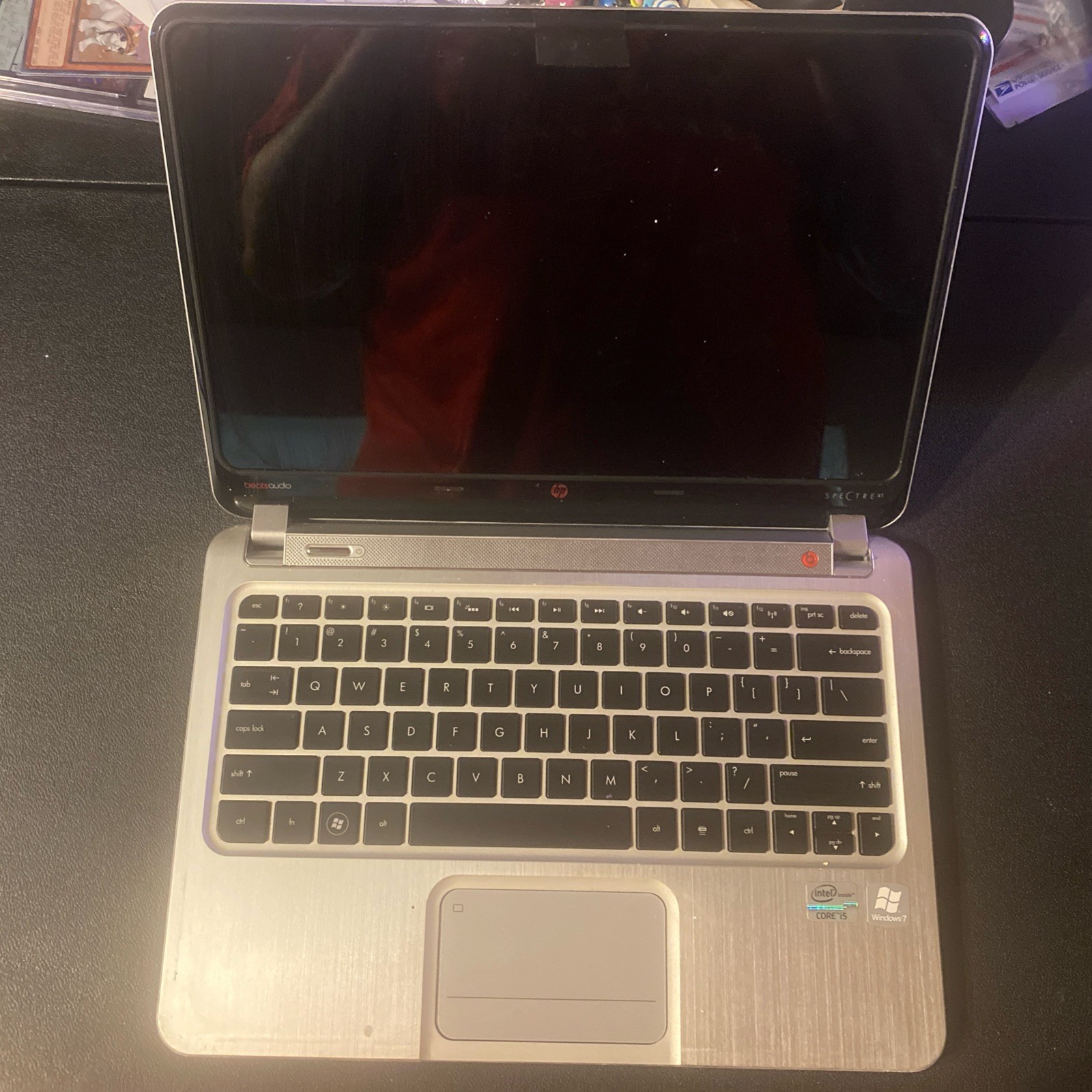 HP Envy Spectre XT Laptop with Intel Core I5 132050nr and Beats Audio Speaker