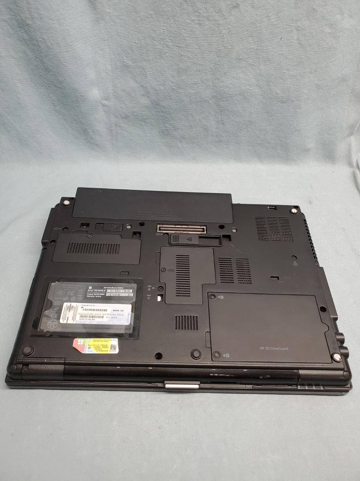 HP EliteBook 8440w i7 M640 2.80 GHz / 8GB/180GB SSD/ 1600×900/ FX 380M #2759