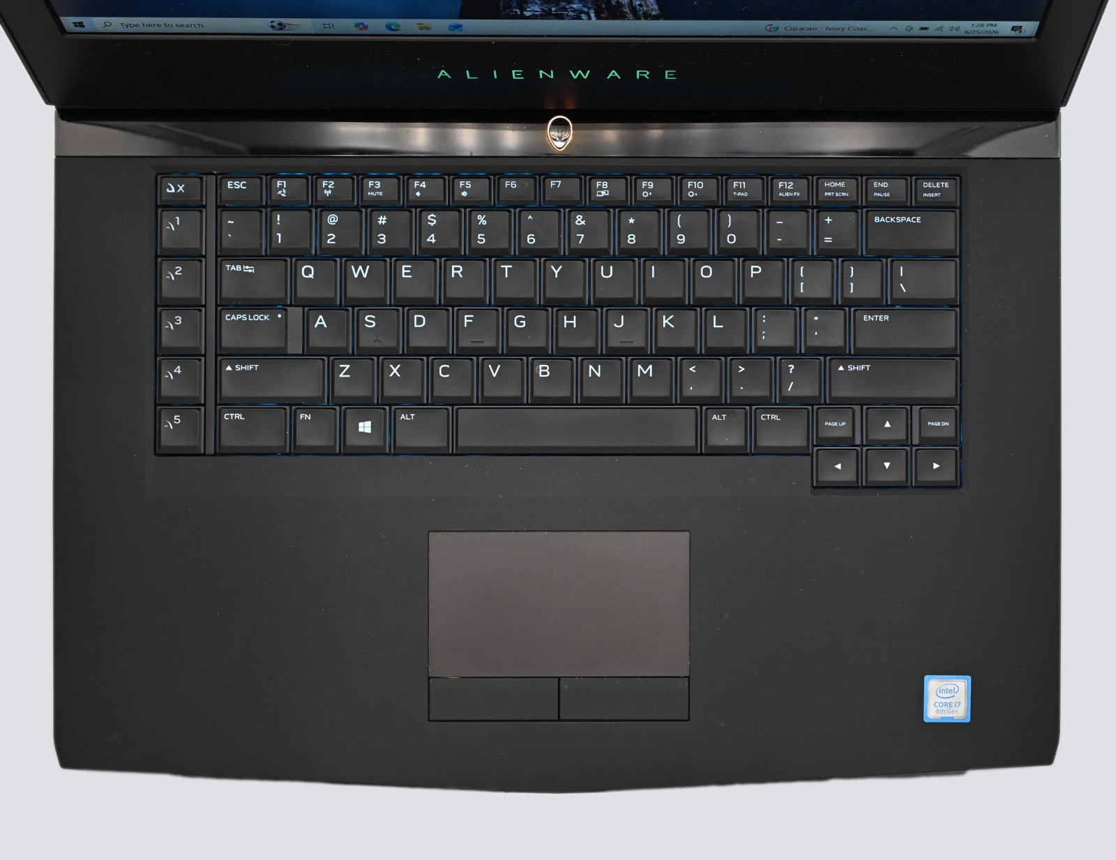 Alienware 15 R4 i7-8750H 2.2GHz 12GB RAM 240GB SSD GeForce GTX 1060 WINDOWS 11