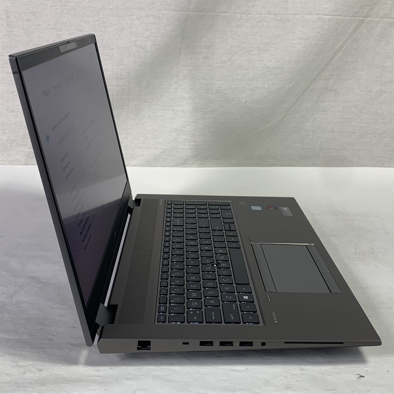 HP ZBook Fury 17 G7 17.3″ Xeon W-10885M 2.4GHz 64GB 1TB NVMe SSD -Win 11