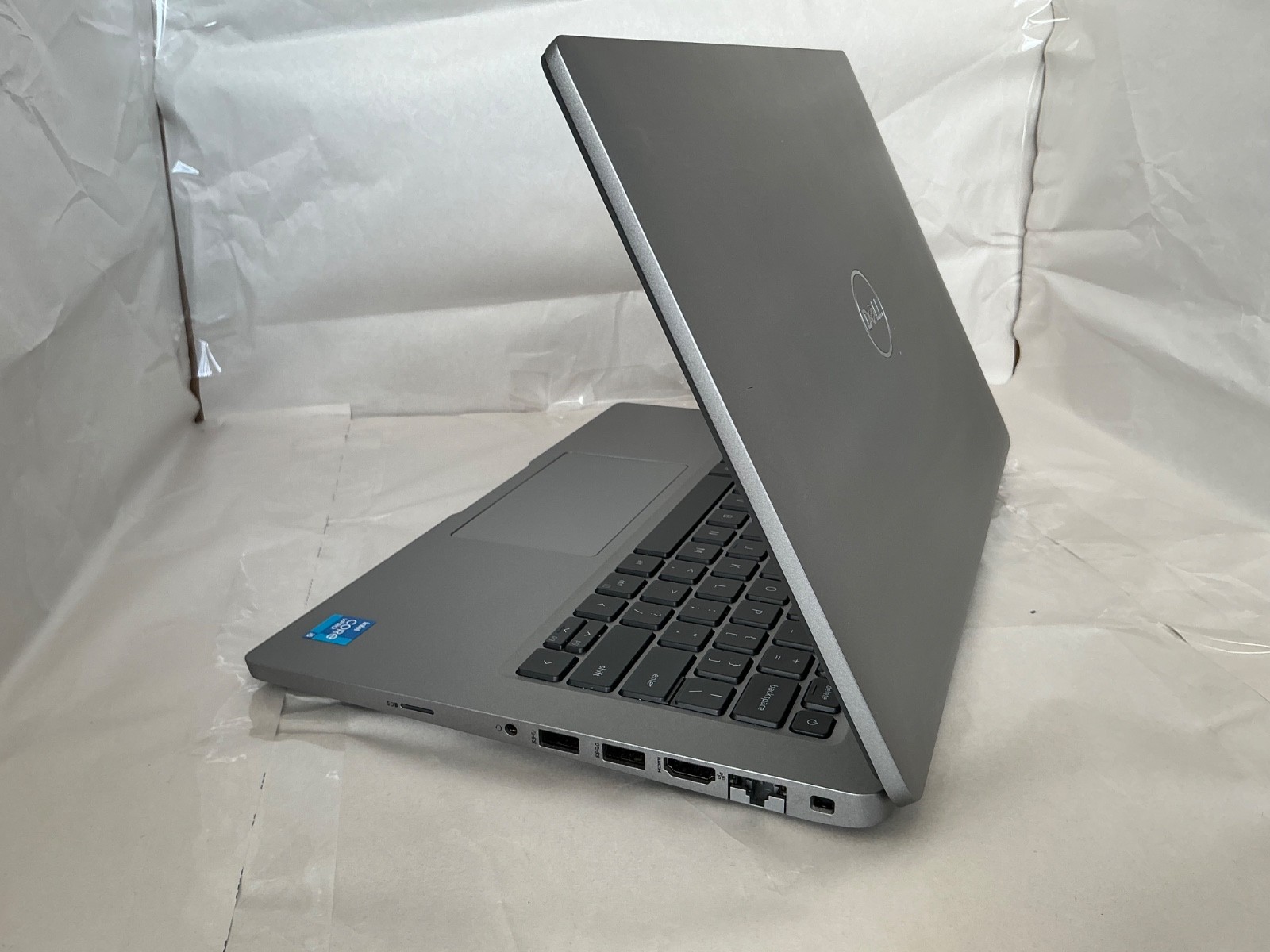 Dell latitude 5420 14″ Touch Screen Intel core i5 11th gen / 16G / 512G