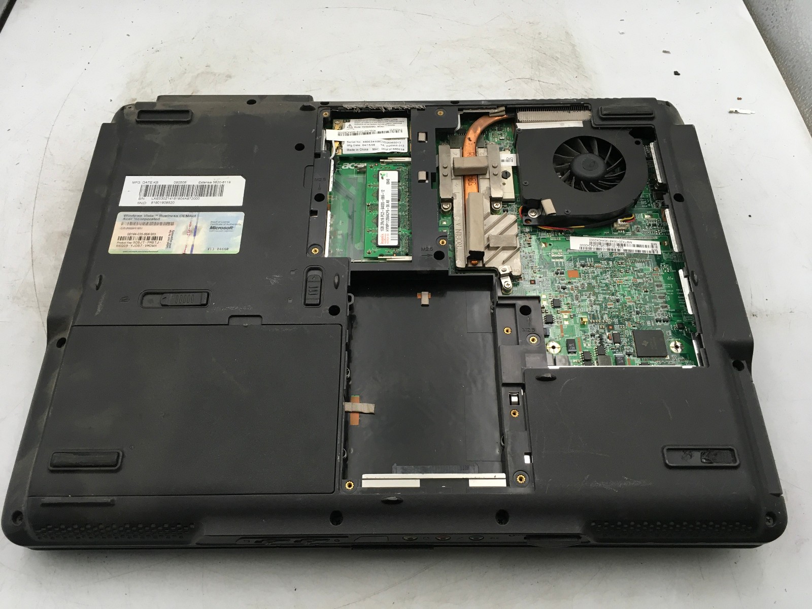 ACER EXTENSA 5620 – BOOTS TO BIOS – INTEL CORE 2 T5550 – NO RAM – READ DESC – BB