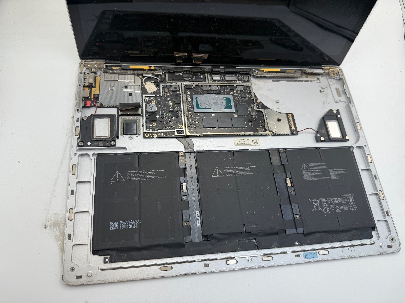Microsoft Surface Laptop 4 1979 15″ PARTS REPAIR ONLY!!