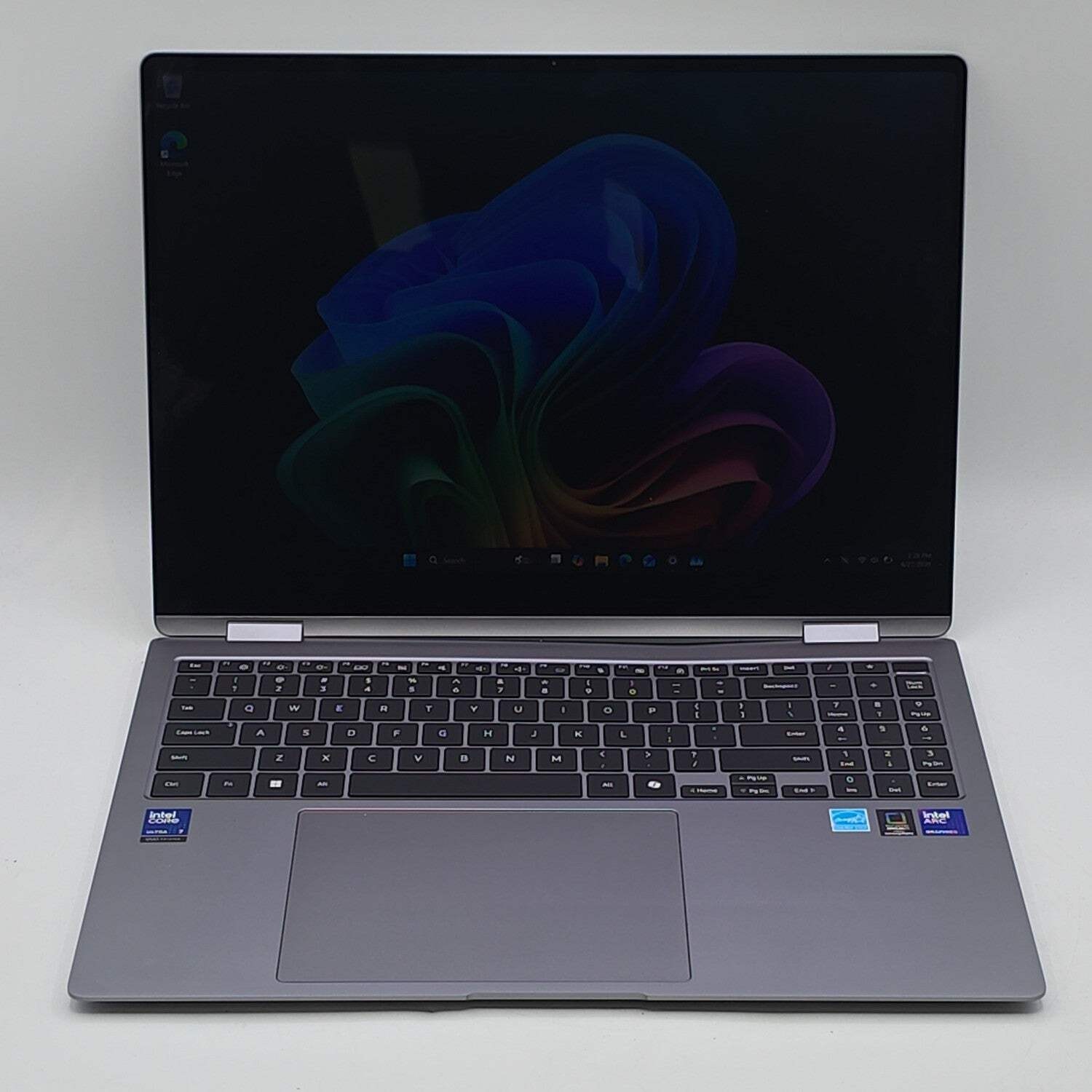 Samsung Galaxy Book5 Pro NP960QHA 16″ Core Ultra 7 256V 2.2GHz 16GB RAM 1TB SSD