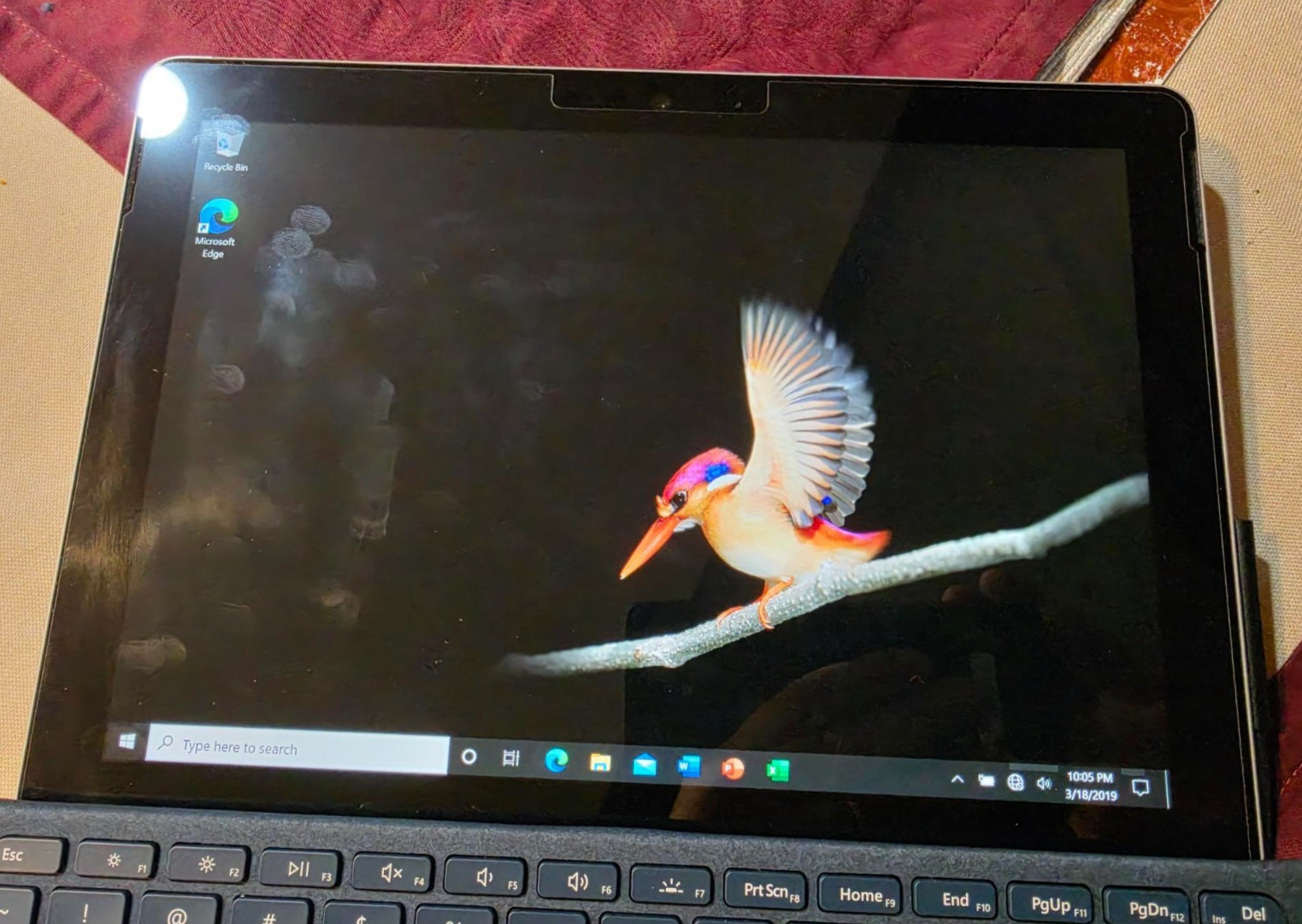 Microsoft Surface Go Tablet w Keyboard