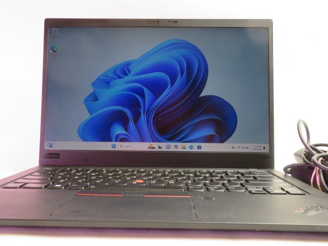 LENOVO THINKPAD X1 CARBON GEN 8 i7-10610U 16GB RAM 512GB NVMe W11PRO **READ