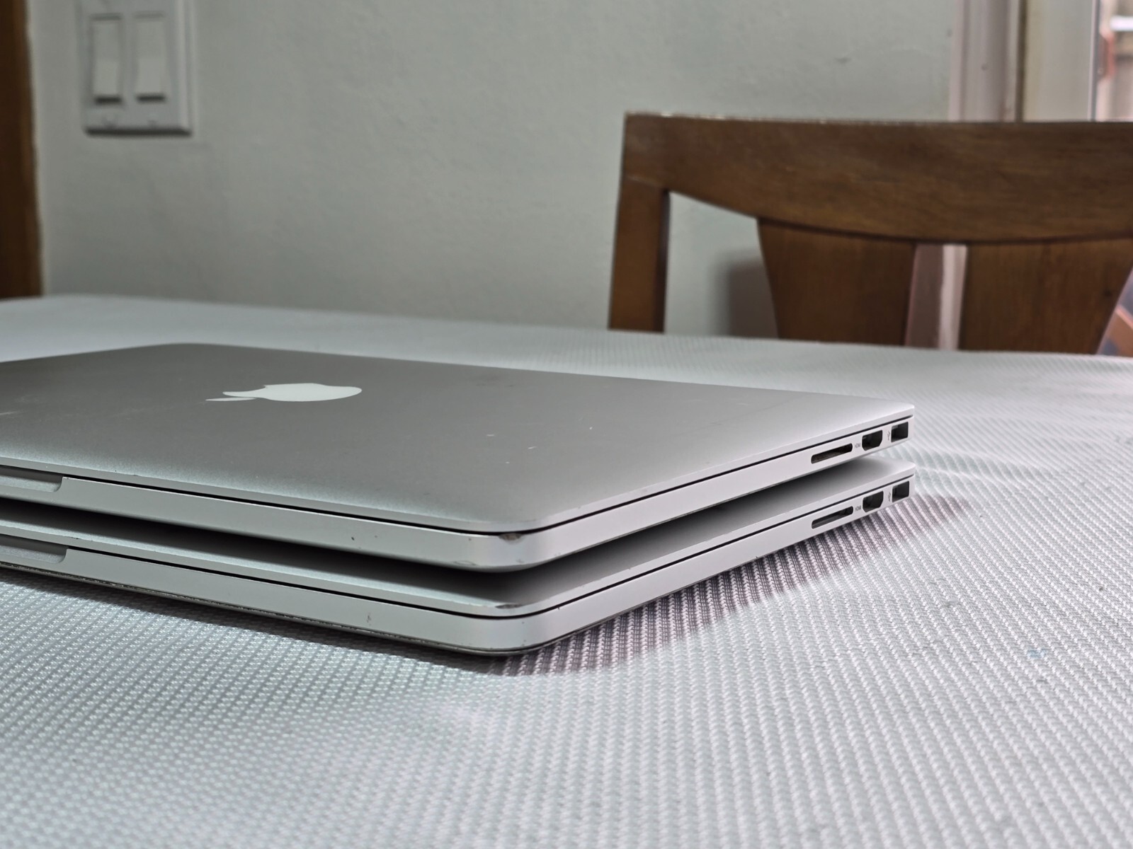 LOT OF 2- APPLE MACBOOK PRO A1502