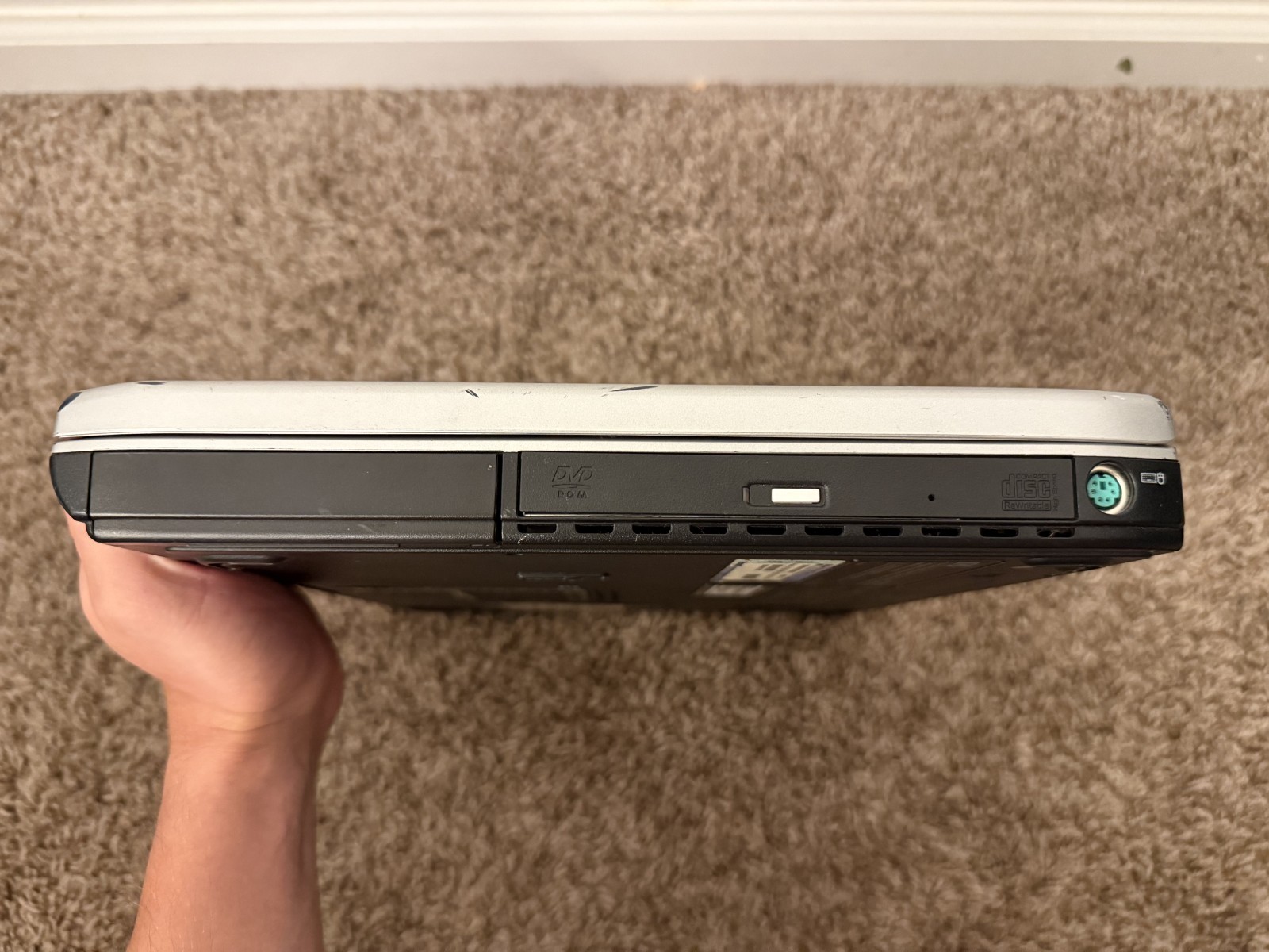 HP Pavilion ze4400 Laptop XP Pro AMD Athlon XP 2200+ 960MB RAM 30GB HDD