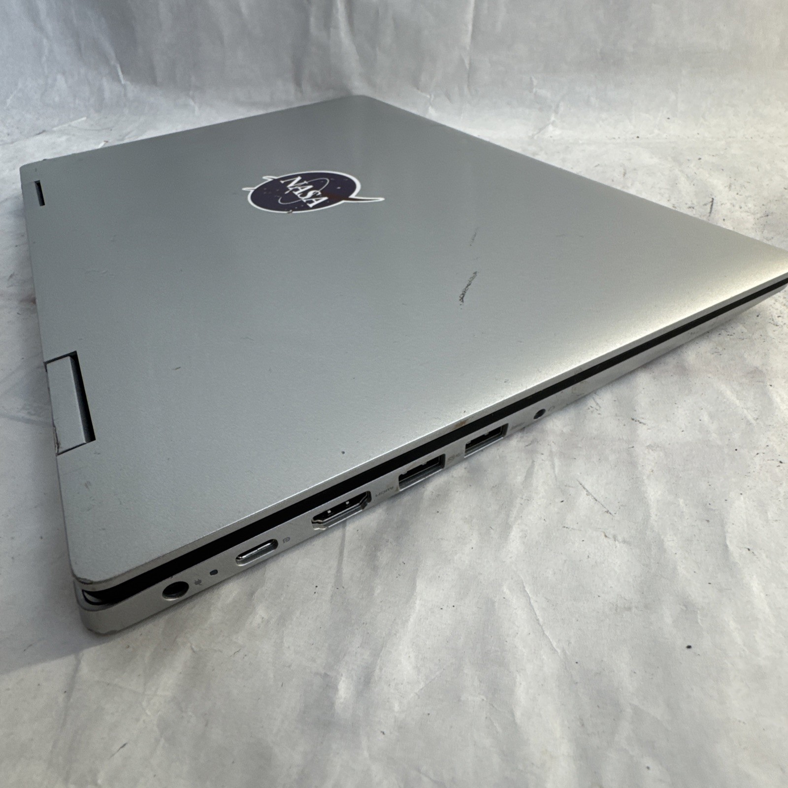 Dell Inspiron 5491 2 In 1 Intel Core i7-10510U @1.80GHz 8GB RAM 500GB SSD W11P