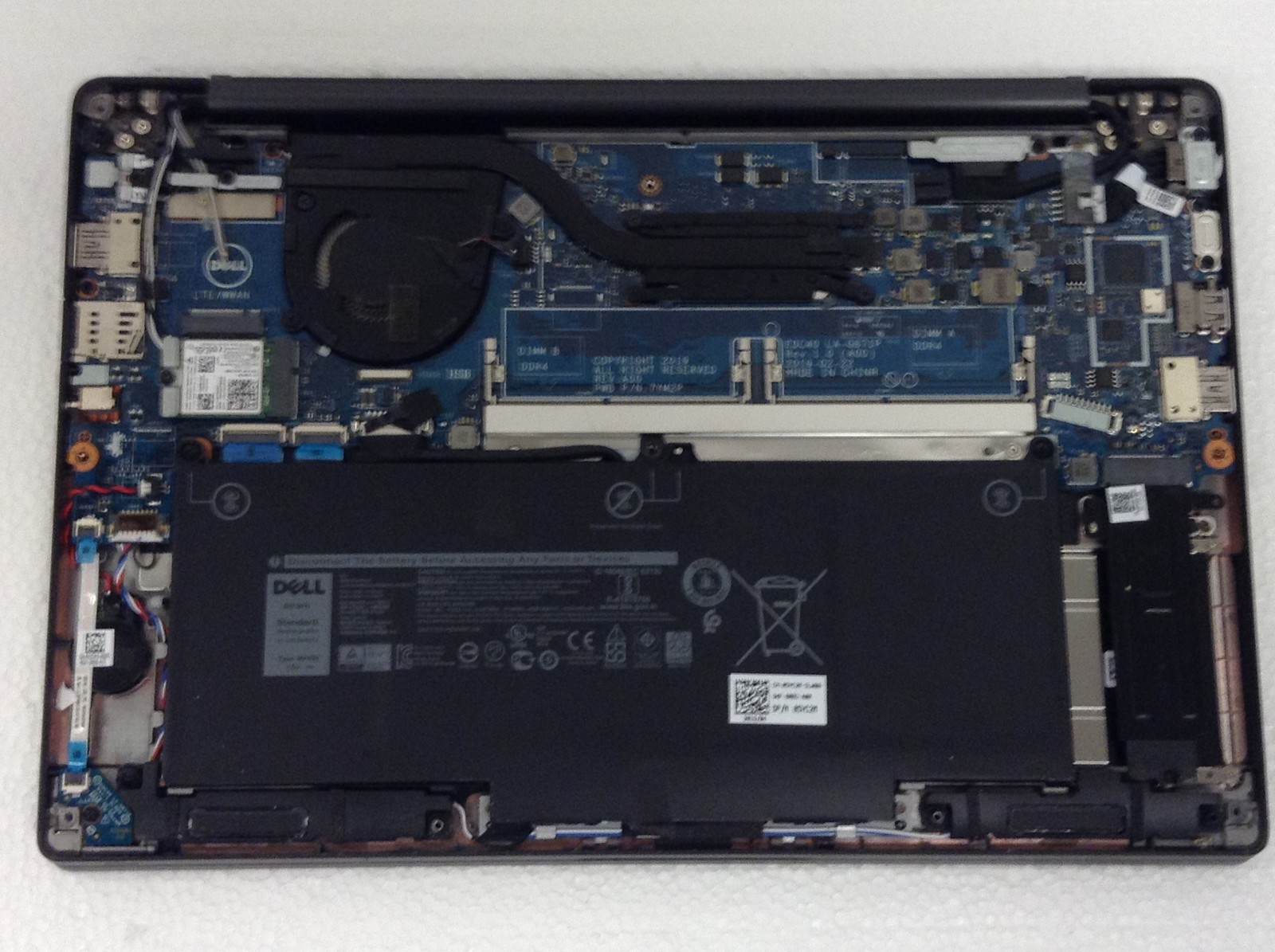Dell Latitude 7400 14″ FHD Laptop i5-8365U 1.60GHz WiFi AC Adapter, No HD, Ram